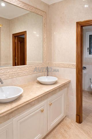 فيلا 600 م² للإيجار في الدار البيضاء (عين الداب) — Photo 14