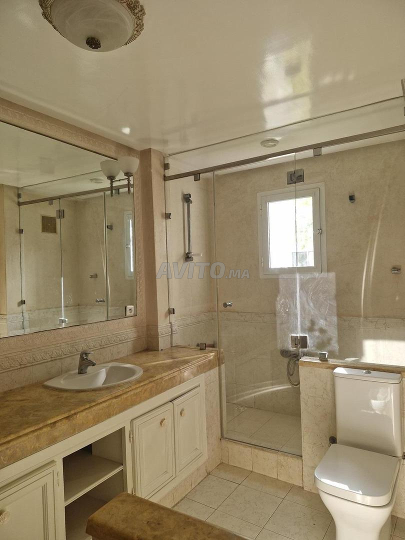 فيلا 600 م² للإيجار في الدار البيضاء (عين الداب) — Photo 23