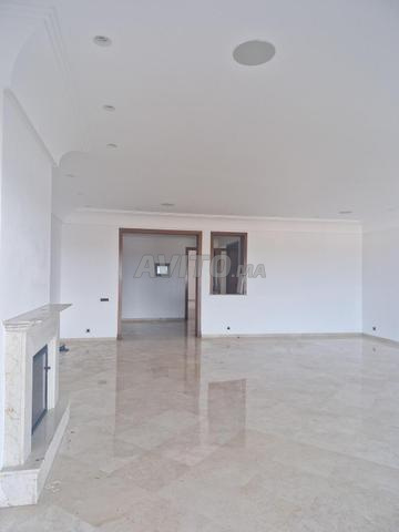 Apartment 240 m² for rent in Casablanca, Aïn Diab — Photo 4