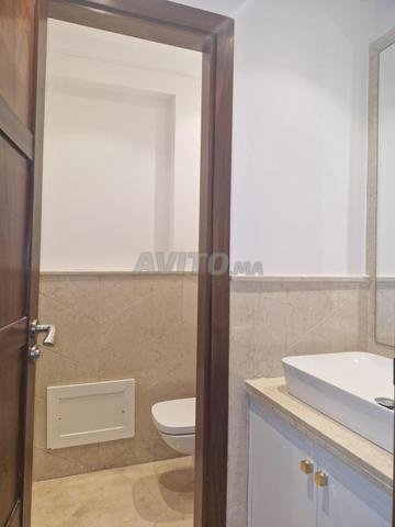Apartment 240 m² for rent in Casablanca, Aïn Diab — Photo 24