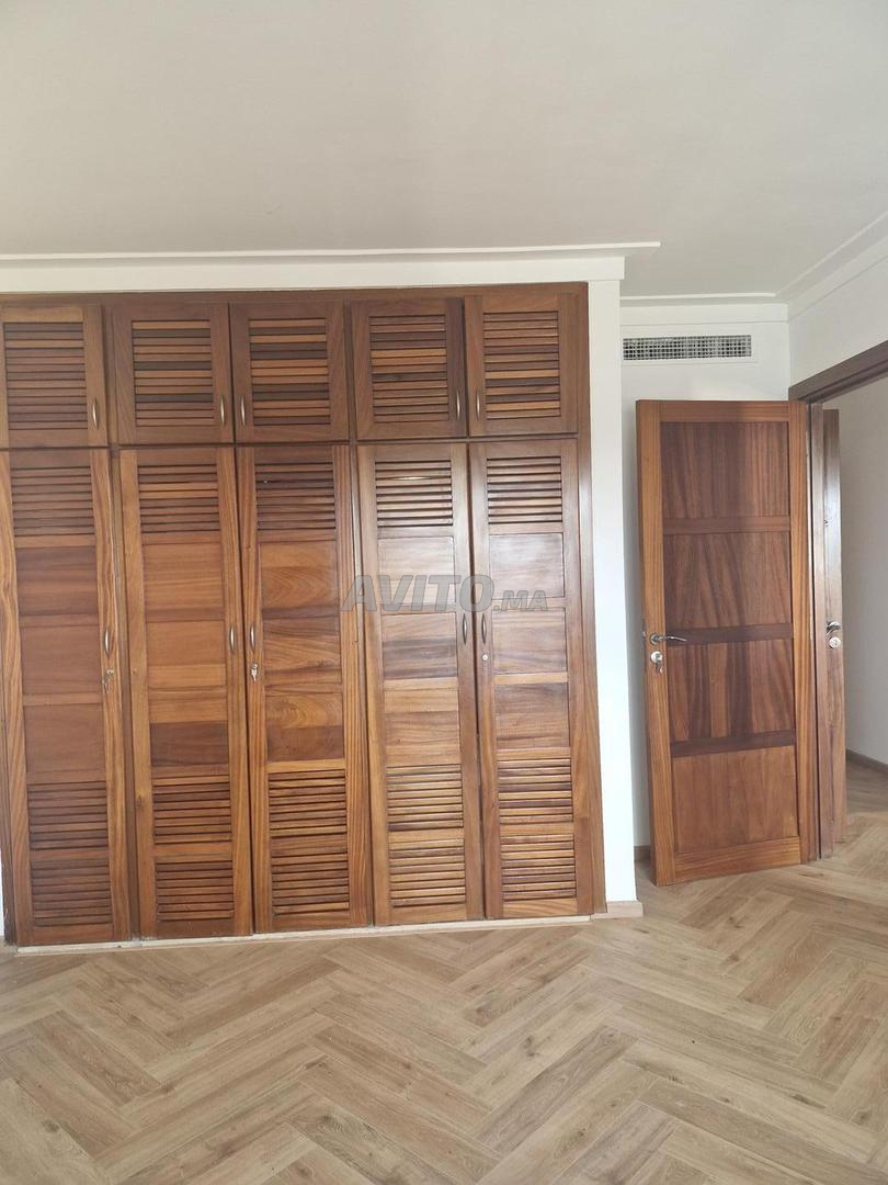 Apartment 240 m² for rent in Casablanca, Aïn Diab — Photo 21