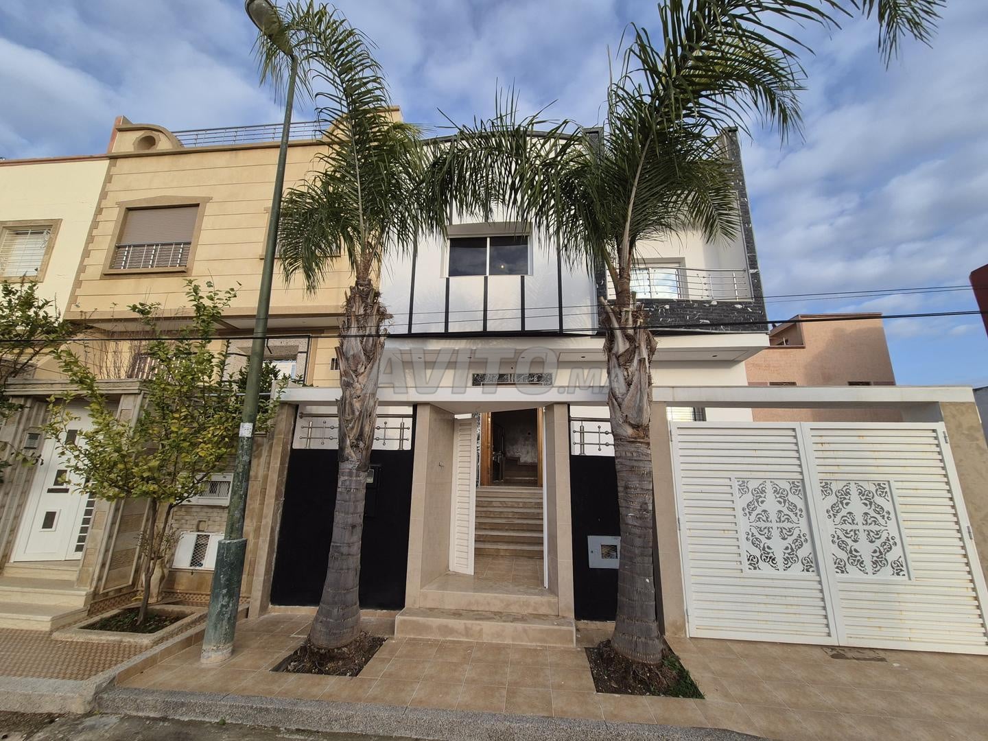 Villa Neuve à Vendre quartier Riad Toulal, Meknès