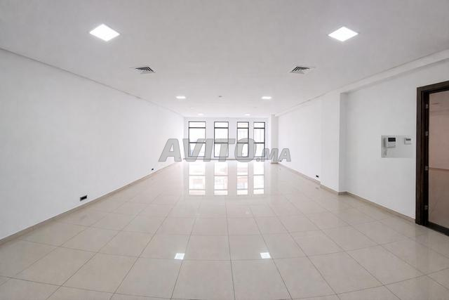 Bureau 91 m² à louer à Casablanca, Abdelmoumen — Photo 17