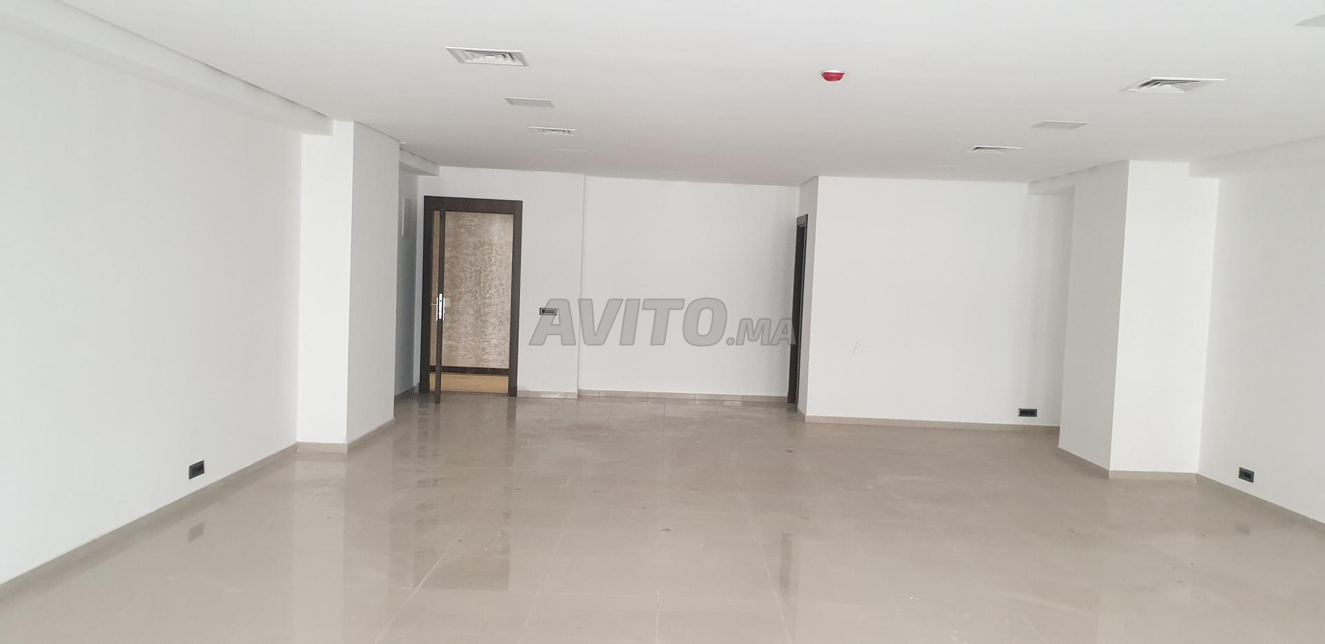 Bureau 91 m² à louer à Casablanca, Abdelmoumen — Photo 4