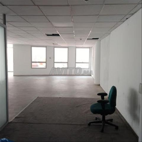 Office for rent 250m² in Sidi Maarouf Zenith