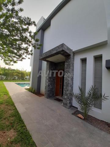Villa 217 m² à louer à Casablanca — Photo 8