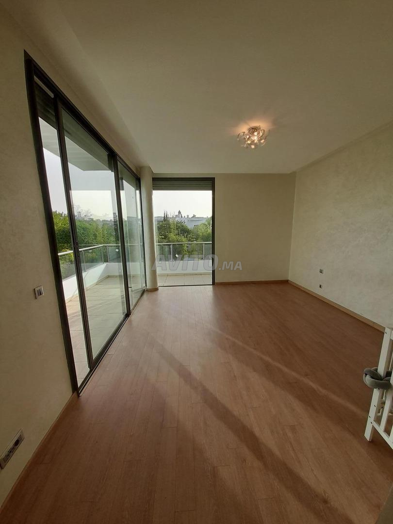 Villa 217 m² à louer à Casablanca — Photo 11
