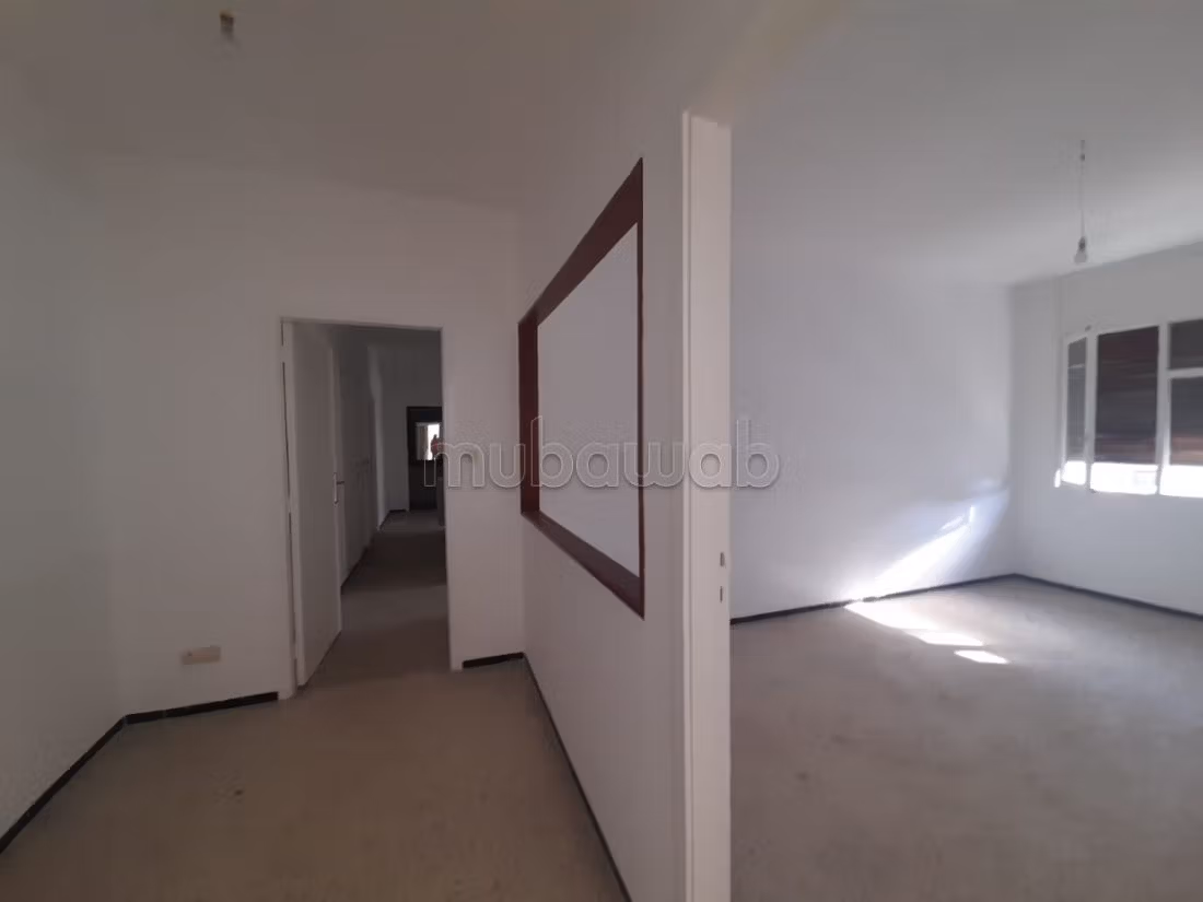 Bureaux 100 m² à louer à Rabat — Photo 2