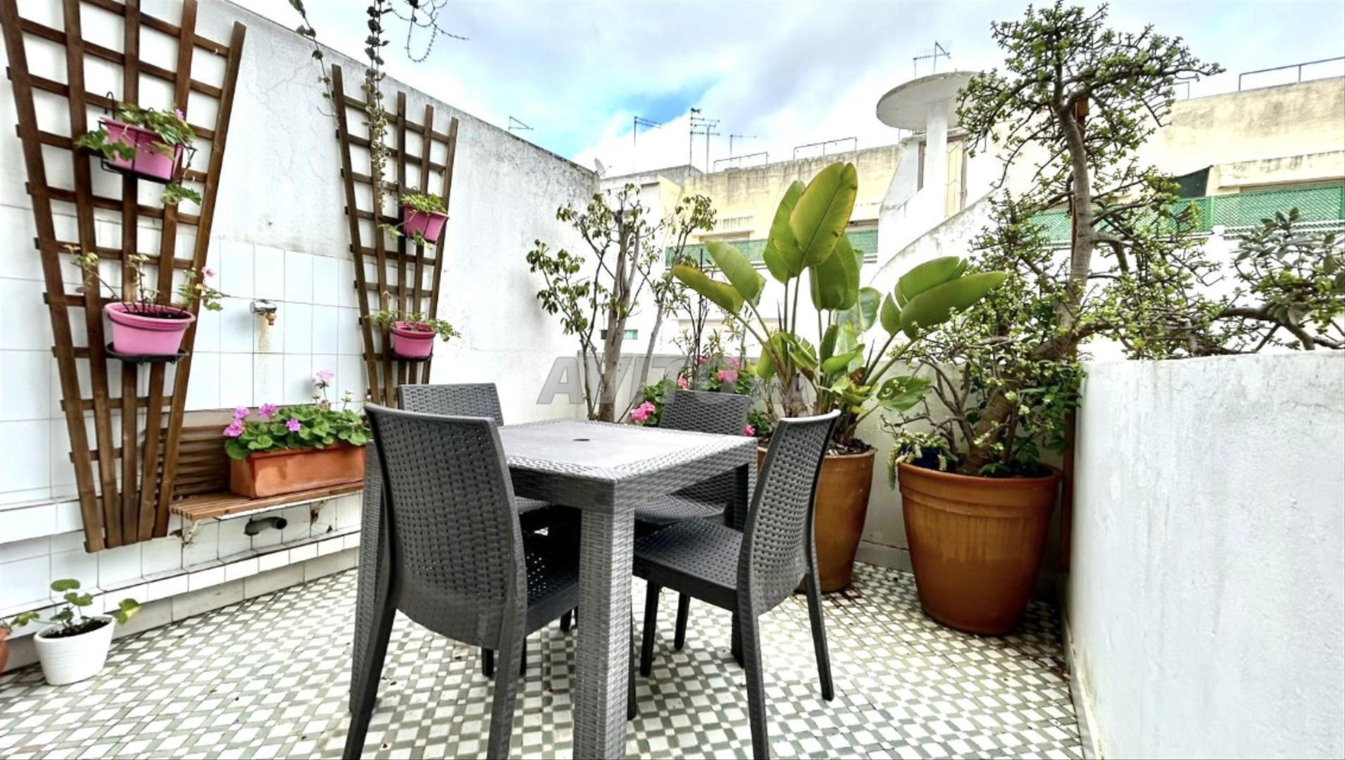 Duplex Apartment 240 m² for Rent in Casablanca (Racine) — Photo 7