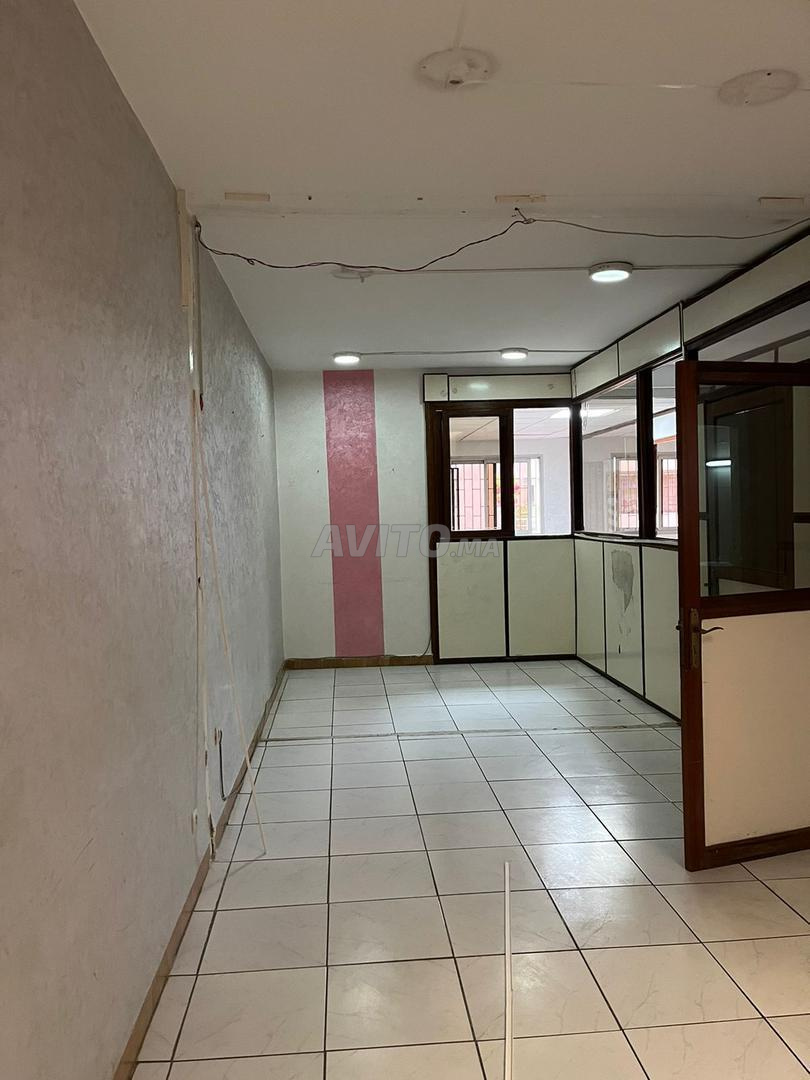 Office 94 m² for Sale in Casablanca — Photo 7