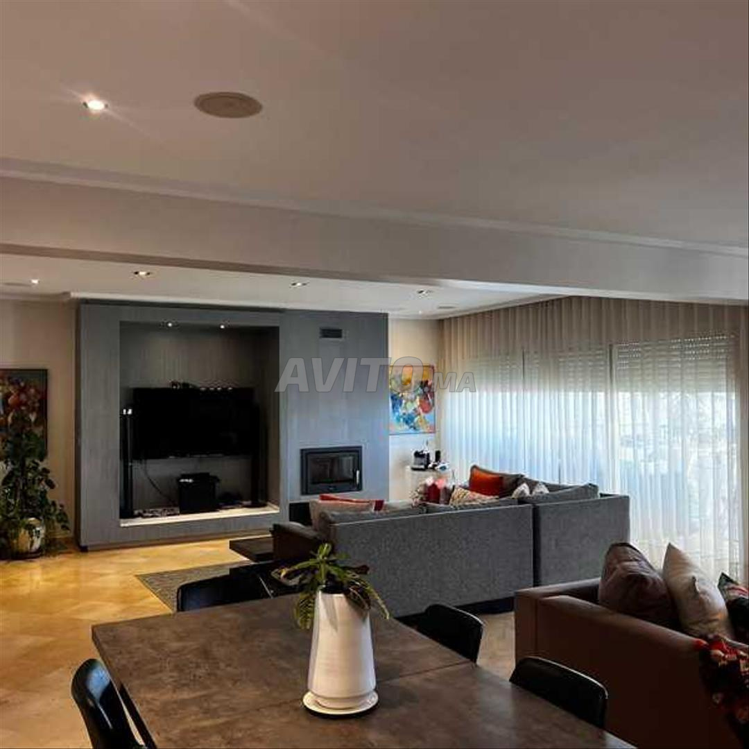 Appartement 320 m² à louer à Ain Diab — Photo 11