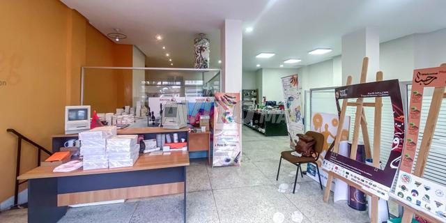 Local commercial 140 m² à vendre à Casablanca, Gauthier — Photo 4