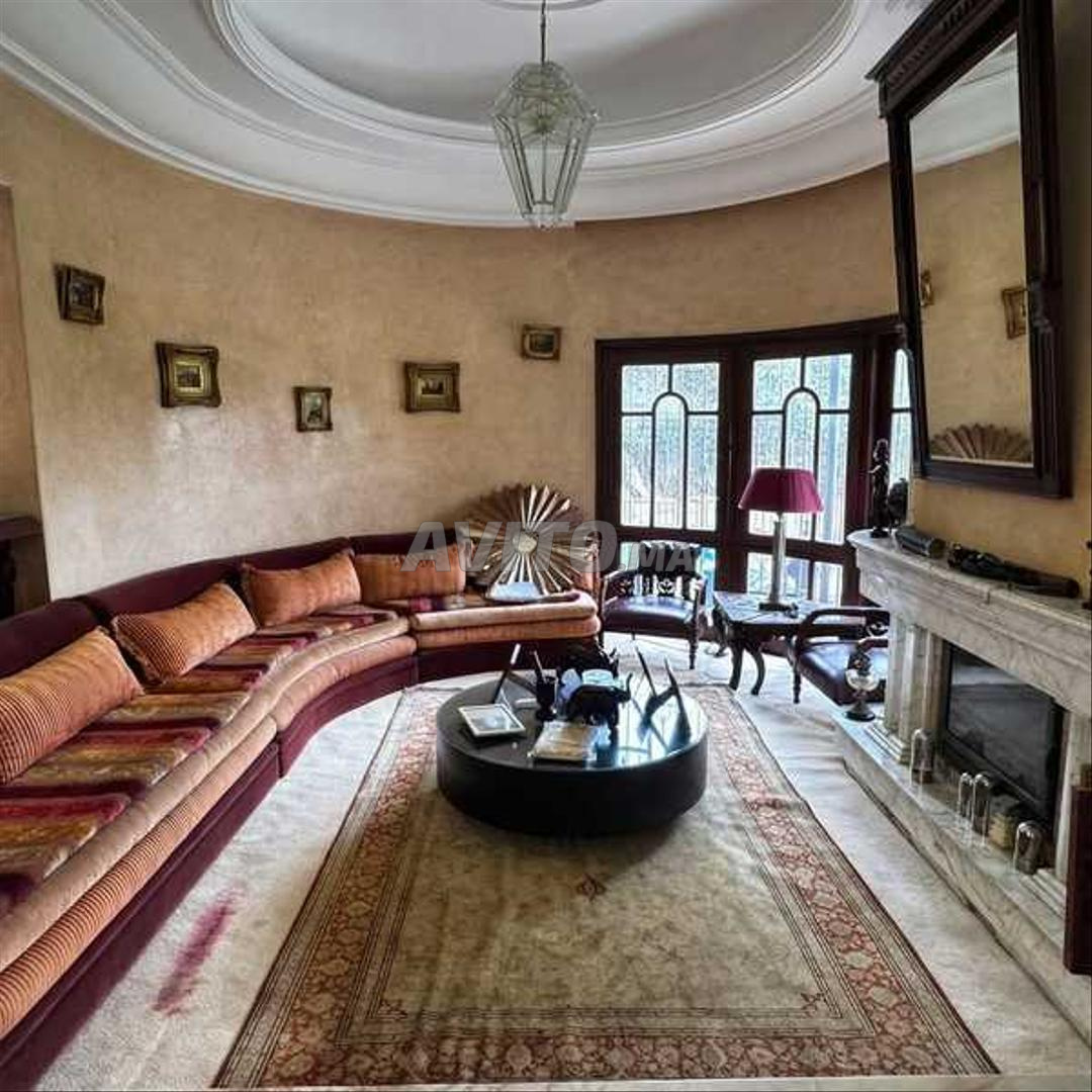 فيلا 1790م² للإيجار في الدار البيضاء كاليفورنيا — Photo 17