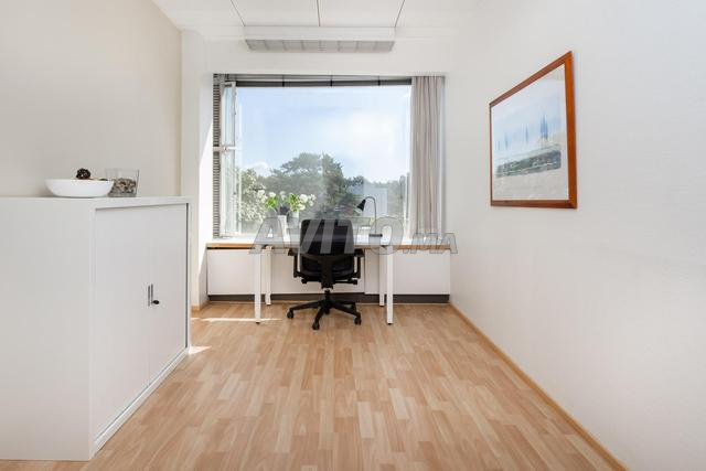 Bureau privé pour 2 pers. à Tanger, MIA — Photo 7