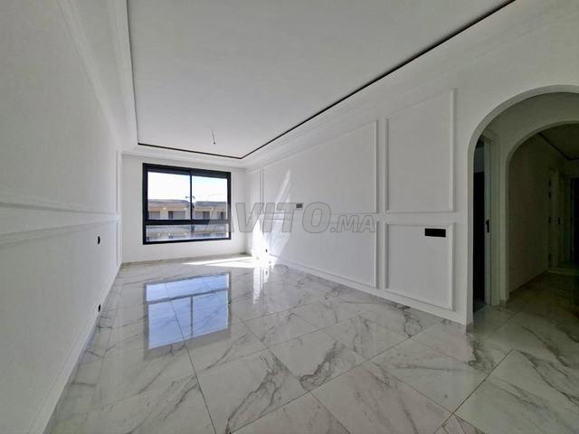 شقة للايجار 100م² في الدار البيضاء - عين اباد — Photo 4