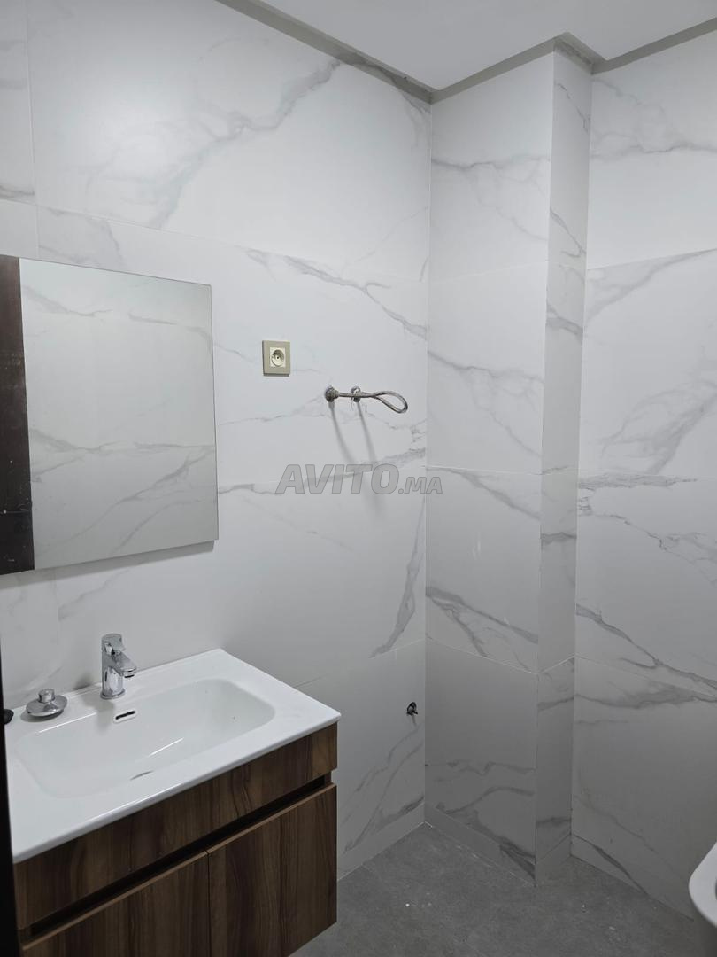 Office 58 m² for rent in Casablanca — Photo 5