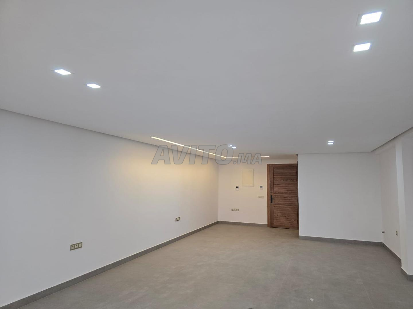 Office 58 m² for rent in Casablanca — Photo 9