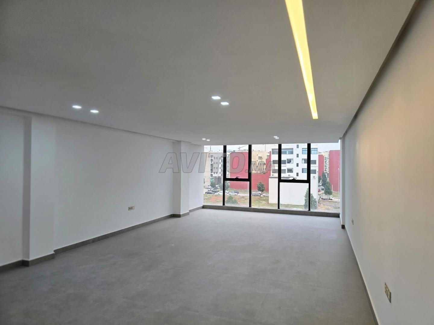 Office 58 m² for rent in Casablanca — Photo 13