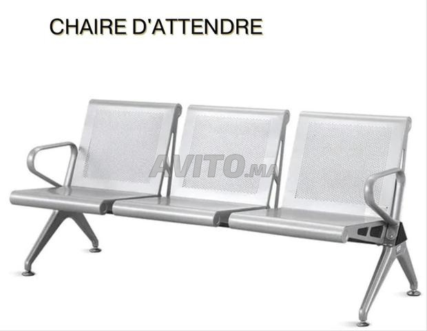 Comfortable 3-seater banquette for rent in Casablanca — Photo 4