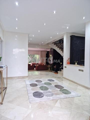 Furnished villa 400 m² for rent in Casablanca, Aïn Diab — Photo 5