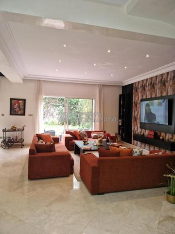 Furnished villa 400 m² for rent in Casablanca, Aïn Diab — Photo 17
