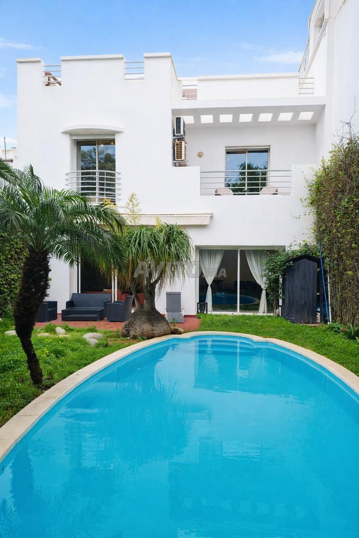 LUXURIOUS FURNISHED VILLA IN AÏN DIAB