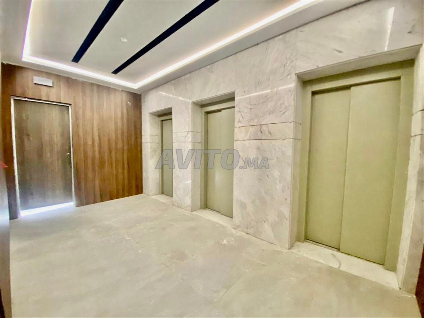 مكتب 83 م² للإيجار في الدار البيضاء — Photo 8