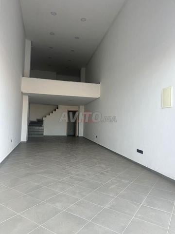 Local commercial 56 m² à louer à Casablanca — Photo 2
