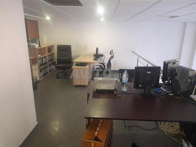 Local commercial 210 m² à louer à Casablanca — Photo 6