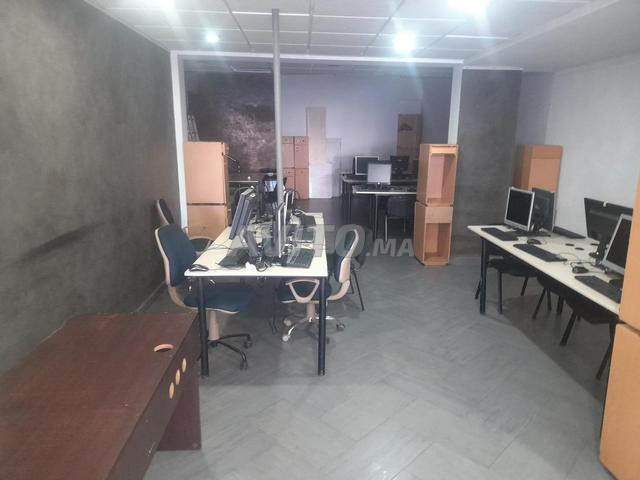 Local commercial 210 m² à louer à Casablanca — Photo 16