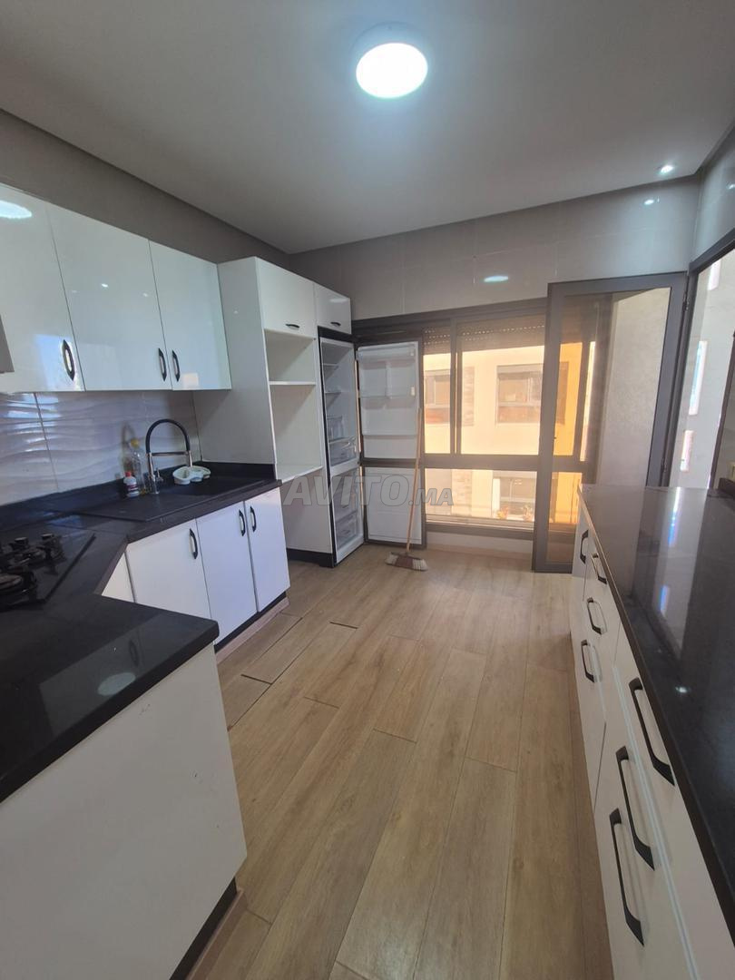 Appartement 137 m² à louer à Témara — Photo 2