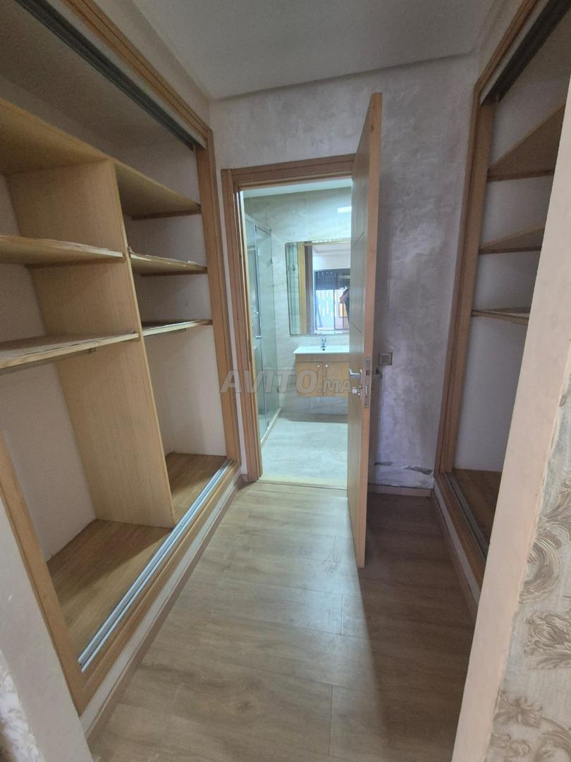 Appartement 137 m² à louer à Témara — Photo 5