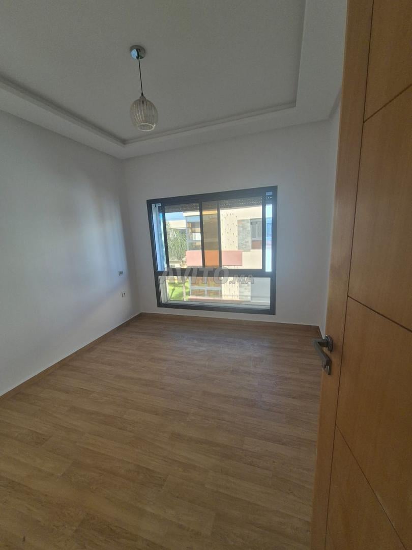 Appartement 137 m² à louer à Témara — Photo 8