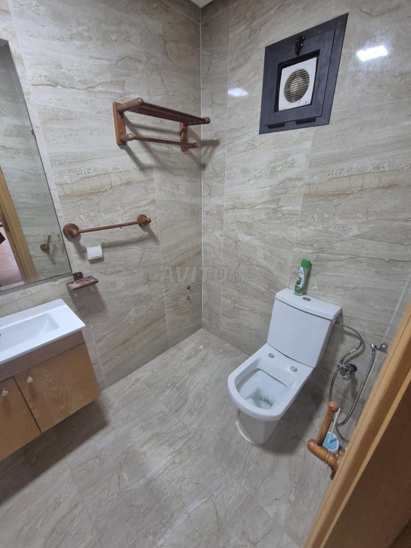Appartement 137 m² à louer à Témara — Photo 11