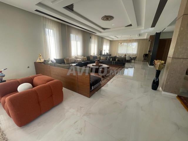 Villa 1700 m² for sale in Rabat — Photo 3