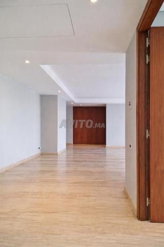 Apartment 180 m² for rent in Casablanca (Anfa Boulevard) — Photo 8