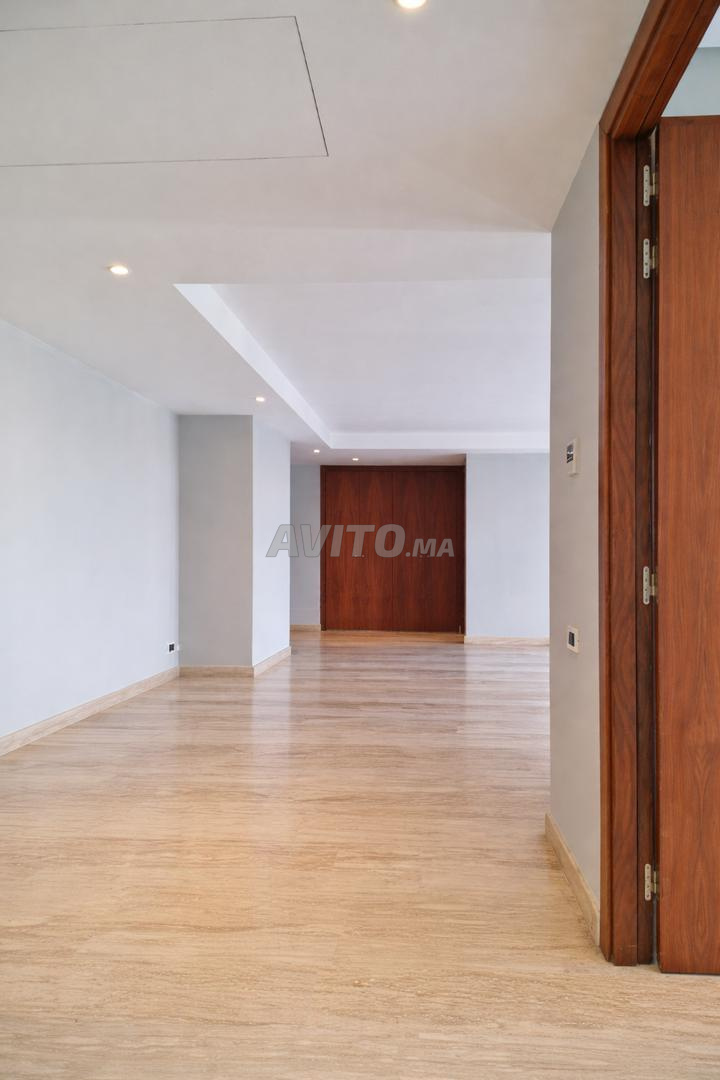 Apartment 180 m² for rent in Casablanca (Anfa Boulevard) — Photo 7