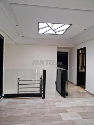 Duplex lumineux 190 m² à louer à Casablanca, Anfa — Photo 18