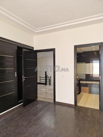 Duplex lumineux 190 m² à louer à Casablanca, Anfa — Photo 24