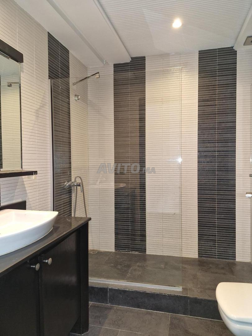 Duplex lumineux 190 m² à louer à Casablanca, Anfa — Photo 19