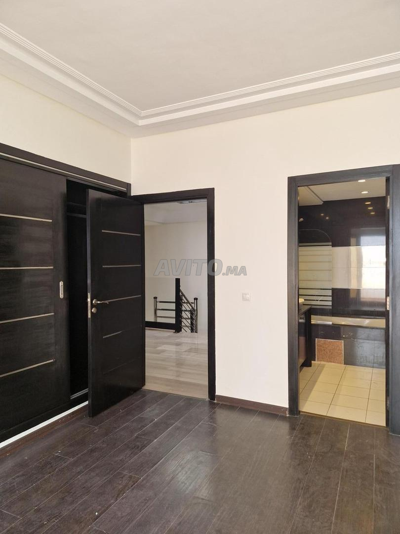 Duplex lumineux 190 m² à louer à Casablanca, Anfa — Photo 23
