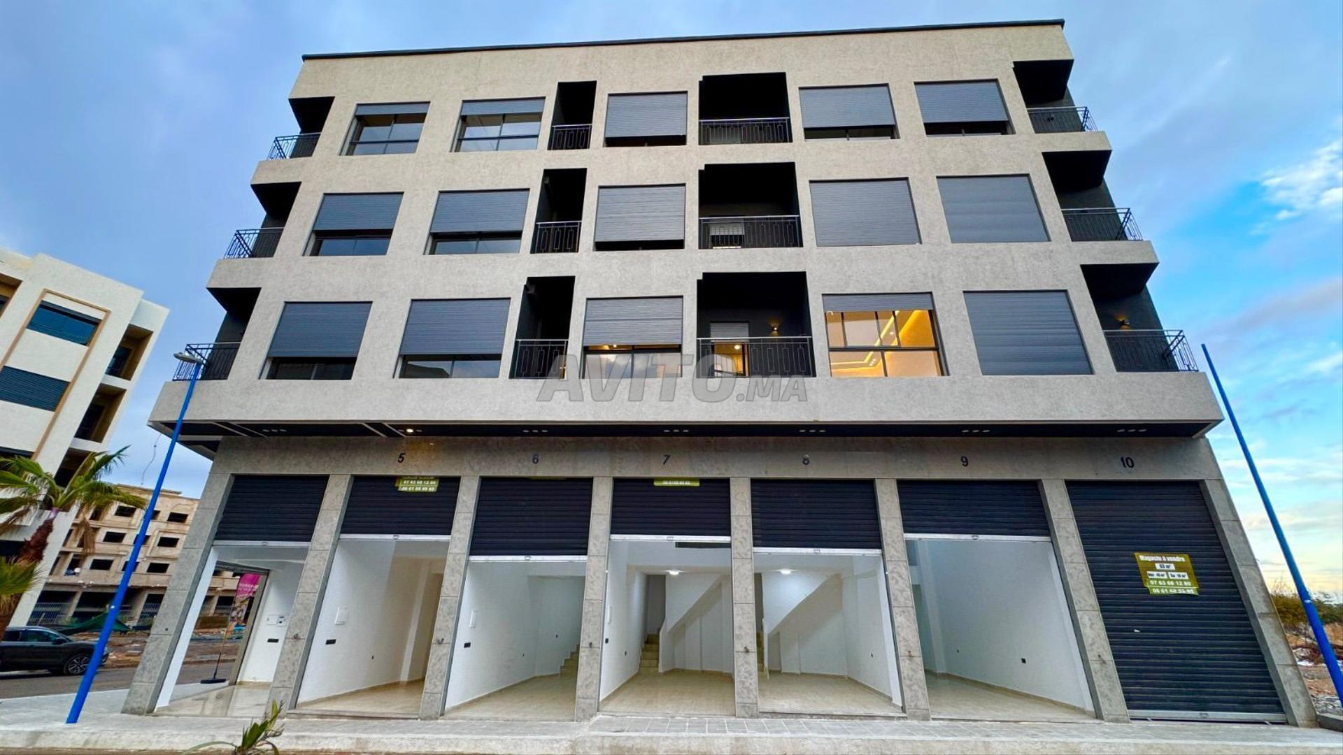 Commercial space 32 m² for sale in Bouskoura (Casablanca) — Photo 7
