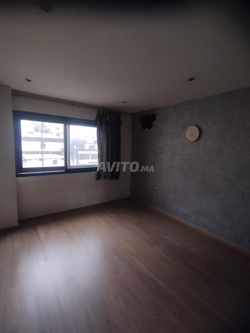 Bureau 220m² à louer à Casablanca — Photo 13