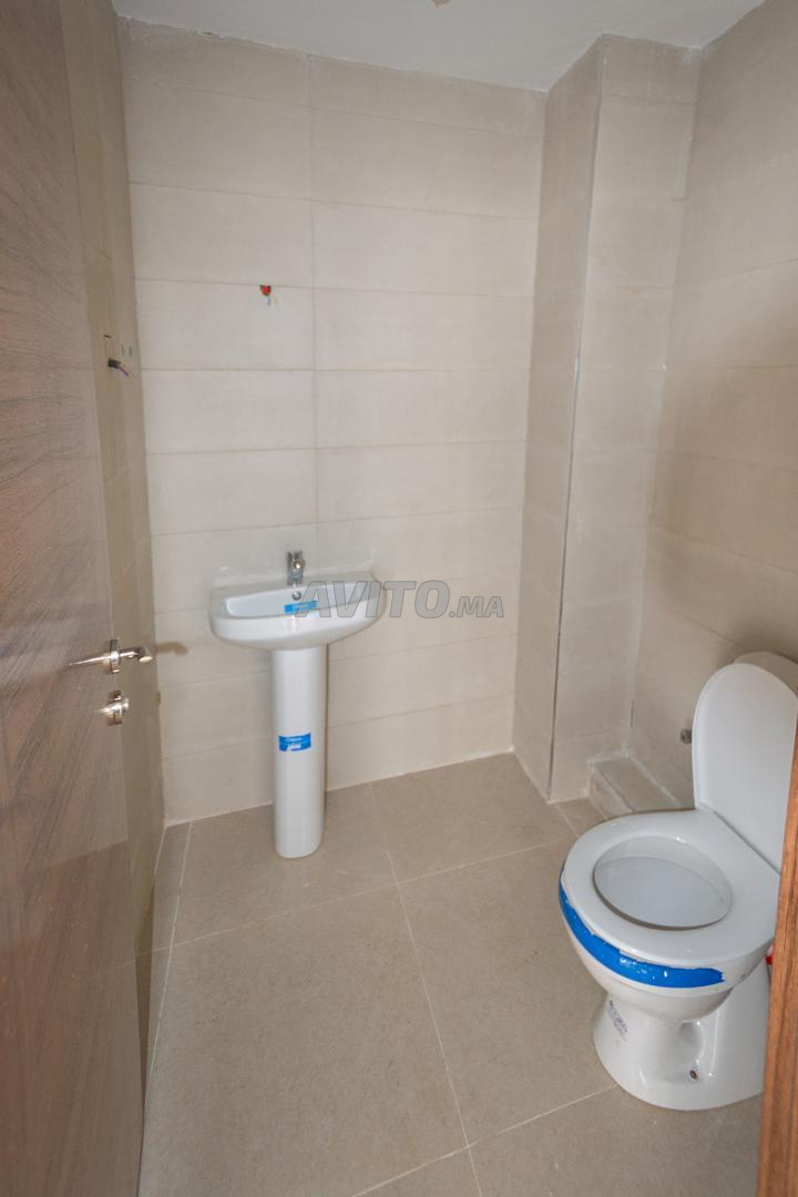 Bureau 69 m² à louer à Kénitra, Bir Rami — Photo 5