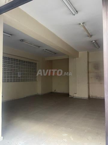 Local commercial 867 m² à vendre à Casablanca — Photo 3