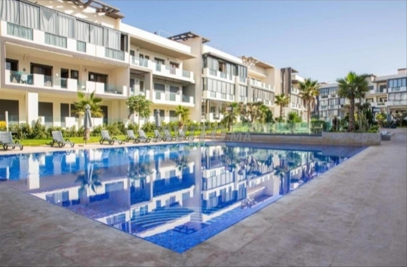 Apartment for sale with pool view in Dar Bouazza