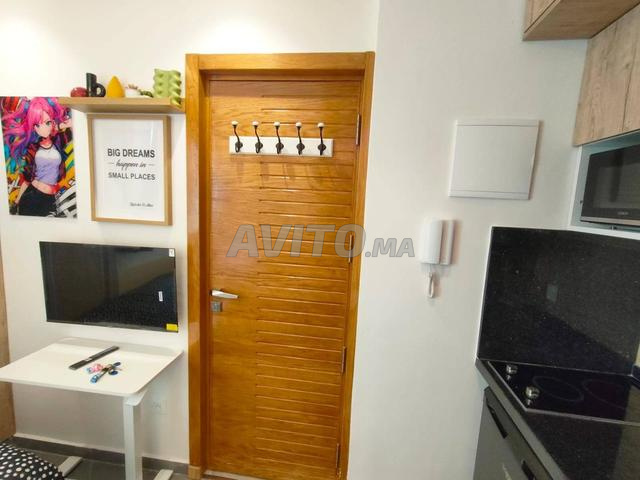 Furnished Studio 9 m² for rent in Casablanca, Anfa — Photo 4