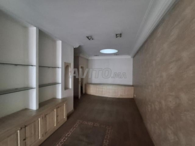 Commercial property 111 m² for rent in Casablanca — Photo 6