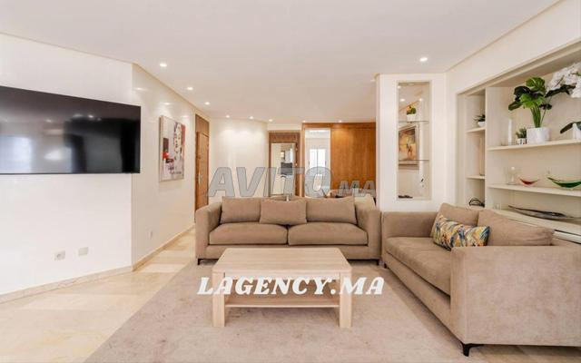 Appartement 176 m² à vendre à Casablanca, Racine — Photo 3