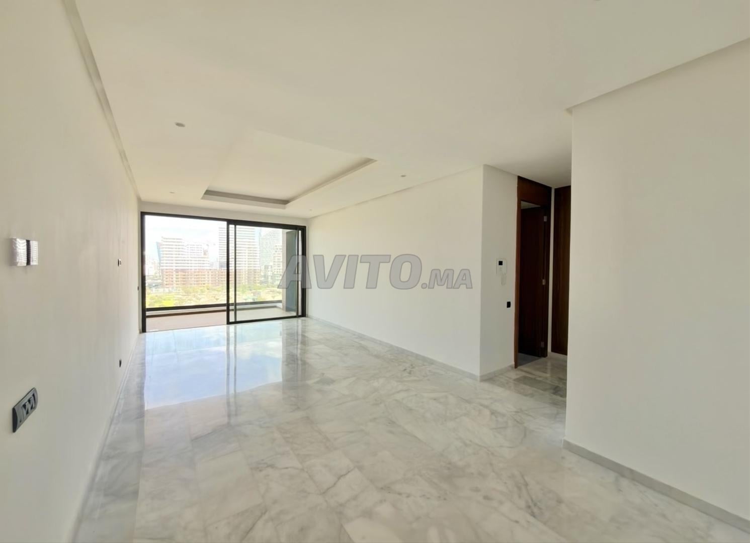 Appartement 150 m² à louer à الدار البيضاء — Photo 4